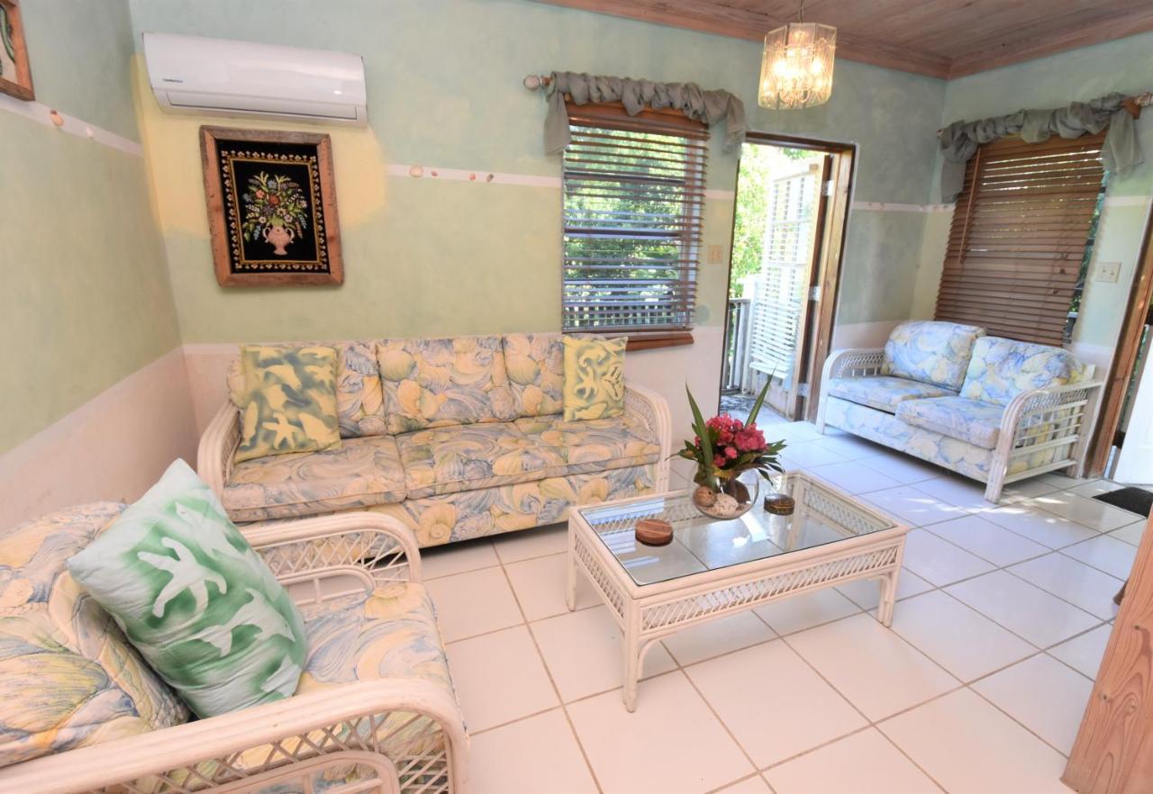 The Sugar Apple Lodging Dunmore Town Ngoại thất bức ảnh