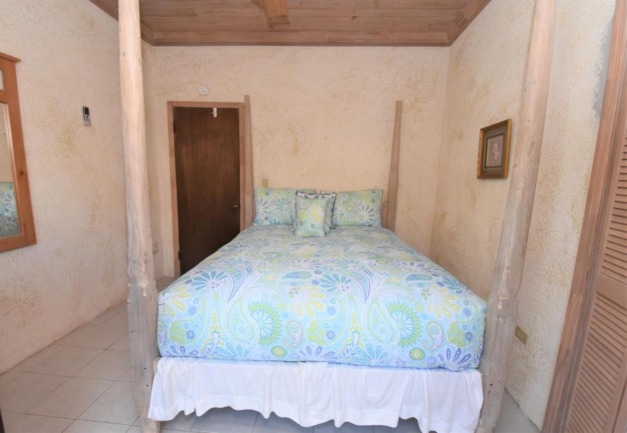 The Sugar Apple Lodging Dunmore Town Ngoại thất bức ảnh