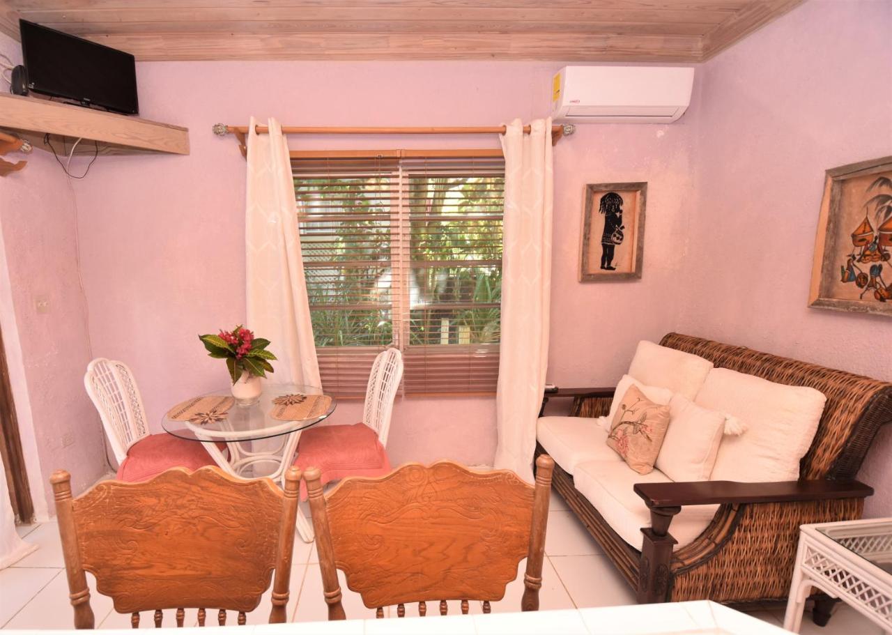 The Sugar Apple Lodging Dunmore Town Ngoại thất bức ảnh